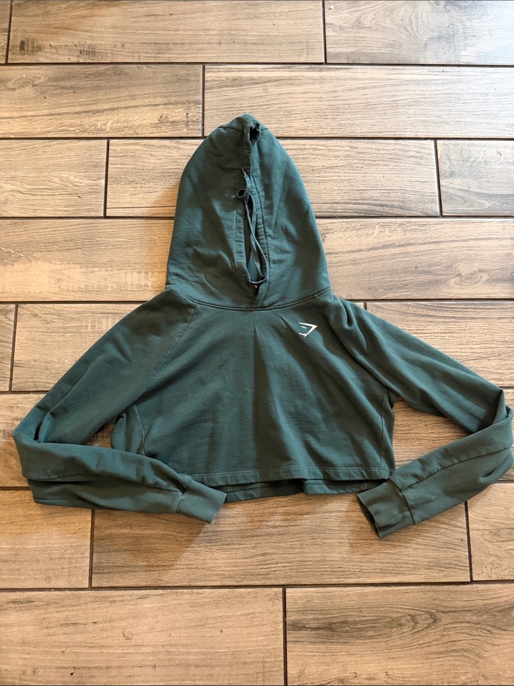 Gymshark women’s Forest Green Cropped Hoodie Sweatshirt